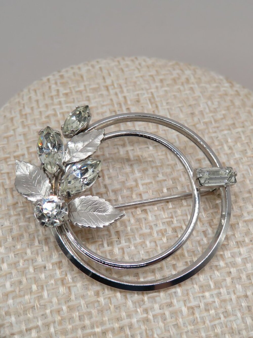 Vintage Krementz Rhinestone Accent Floral Brooch